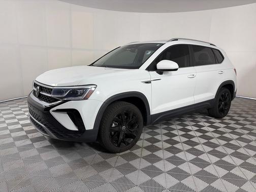 2022 Volkswagen Taos 1.5T SEL