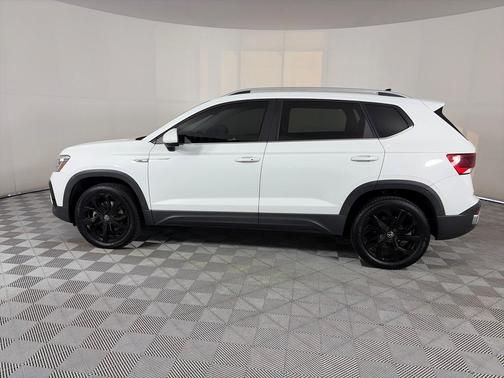 2022 Volkswagen Taos 1.5T SEL