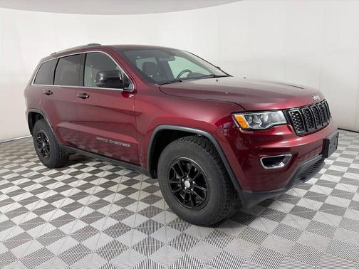 2018 Jeep Grand Cherokee Laredo E