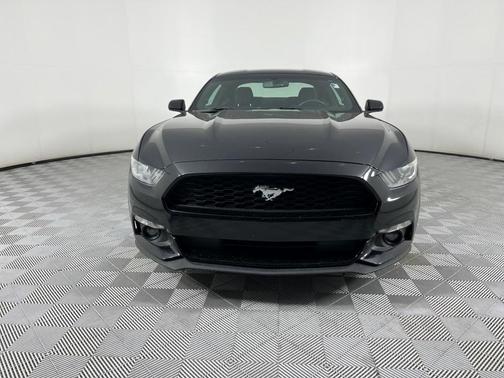 2016 Ford Mustang V6