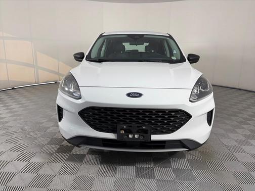 2022 Ford Escape S