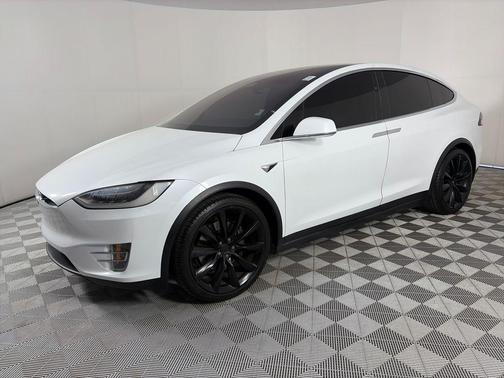 White 2018 Tesla Model X