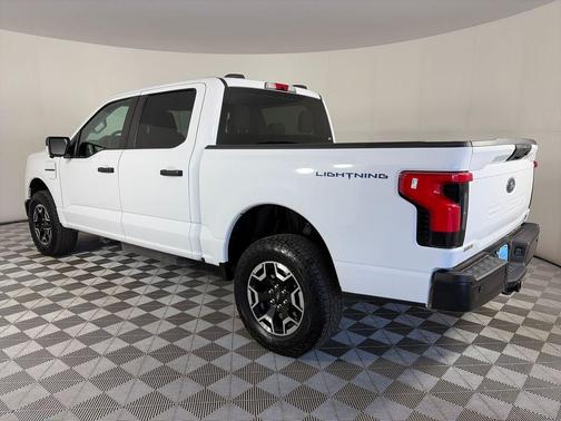 Oxford White 2023 Ford F-150 Lightning Pro