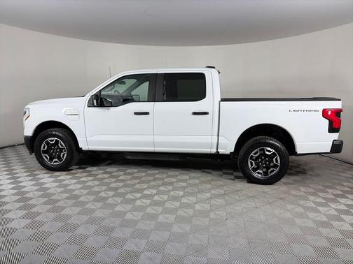 Oxford White 2023 Ford F-150 Lightning Pro