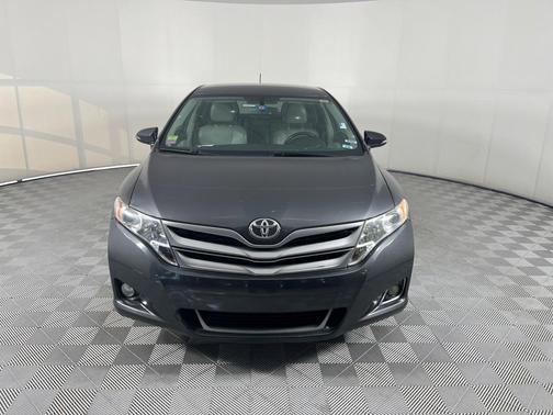 2013 Toyota Venza XLE