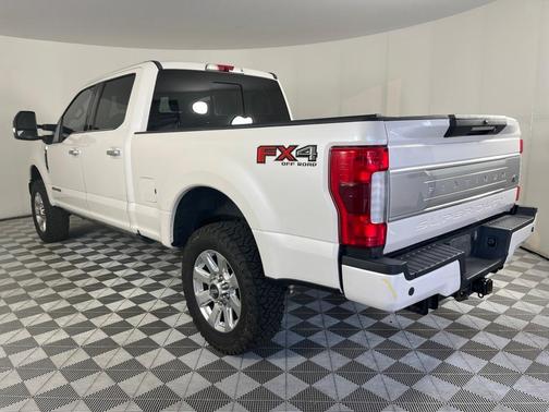 2017 Ford F-250 Platinum