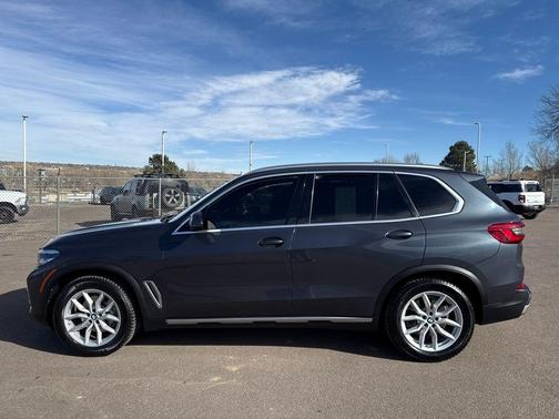 Arctic Gray Metallic 2019 BMW X5 xDrive40i