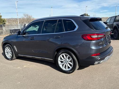 Arctic Gray Metallic 2019 BMW X5 xDrive40i