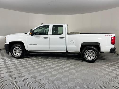 2017 Chevrolet Silverado 1500 WT