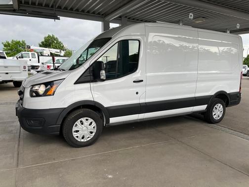 2023 Ford E-Transit Base