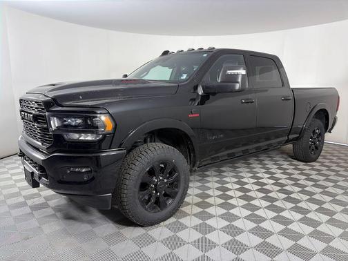 Diamond Black 2024 RAM 3500 Limited