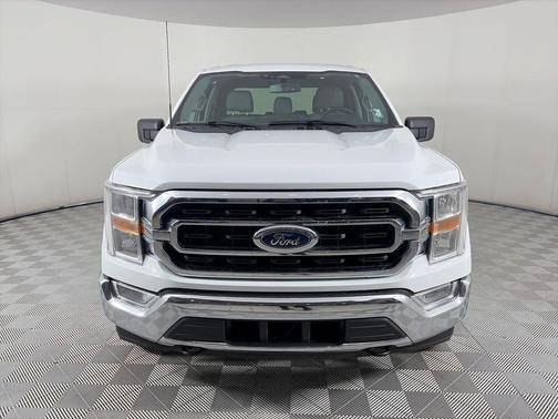 White 2023 Ford F-150 XLT