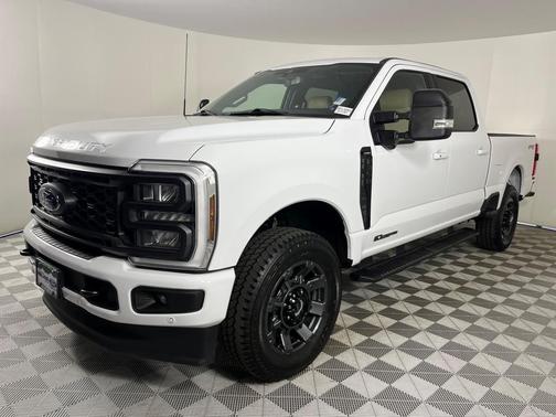 2024 Ford F-350 Lariat Super Duty