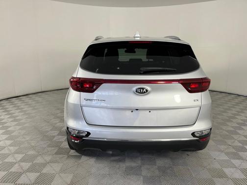 2020 Kia Sportage EX