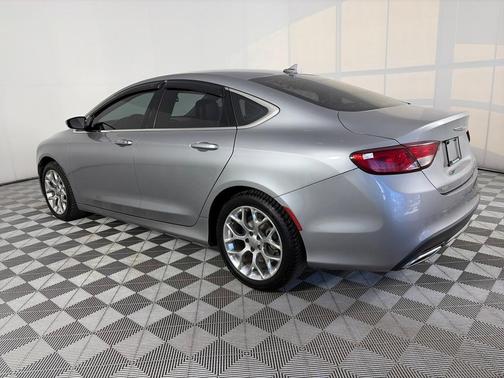 2016 Chrysler 200 C