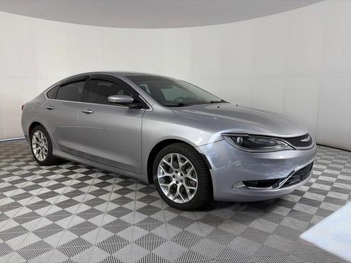 2016 Chrysler 200 C