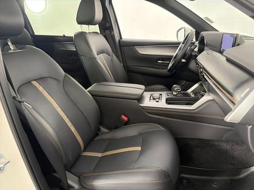 2025 Mazda CX-90 Premium Plus