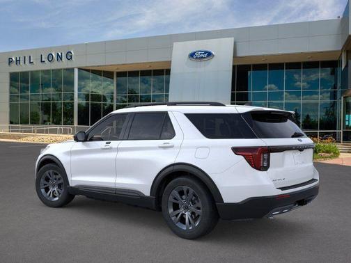 White Metallic 2026 Ford Explorer Active