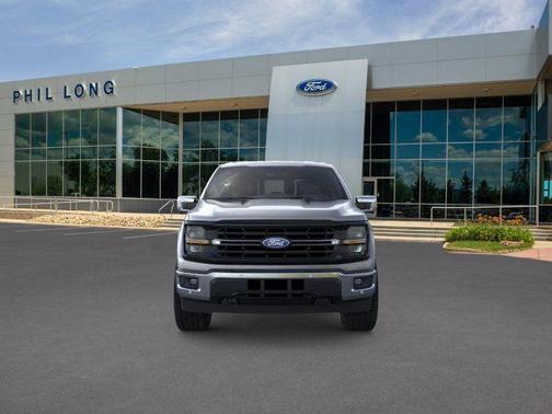 Carbonized Gray Metallic 2025 Ford F-150 XLT