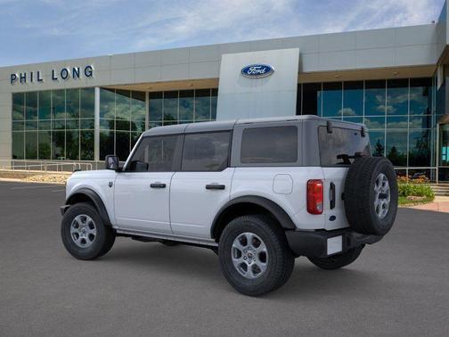 Oxford White 2026 Ford Bronco Big Bend