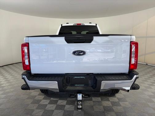 2024 Ford F-350 XLT