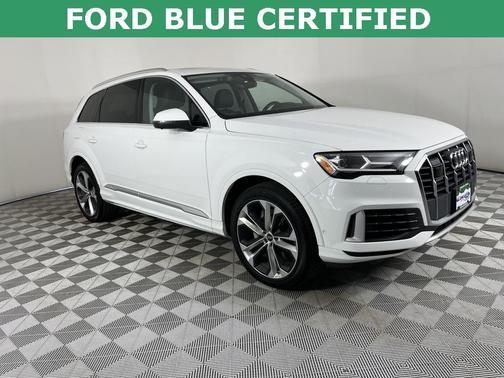 2022 Audi Q7 55 Premium Plus
