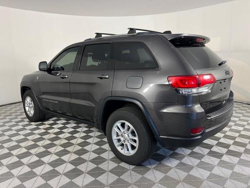2019 Jeep Grand Cherokee Laredo E