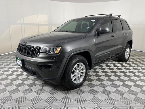2019 Jeep Grand Cherokee Laredo E