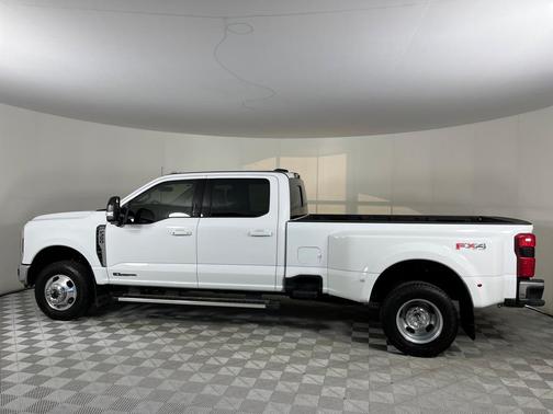 2024 Ford F-350 Lariat Super Duty