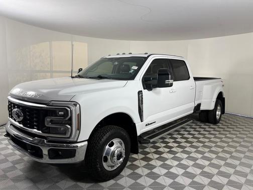 2024 Ford F-350 Lariat Super Duty