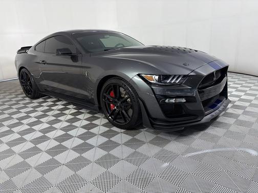 2020 Ford Shelby GT500 Base