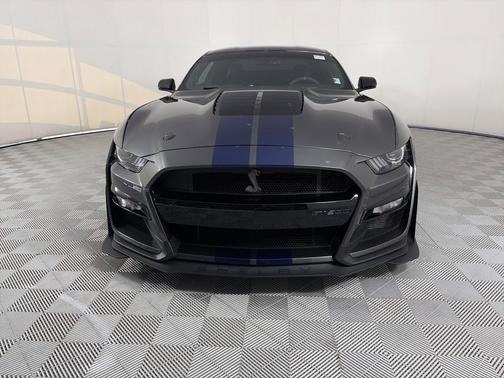 2020 Ford Shelby GT500 Base