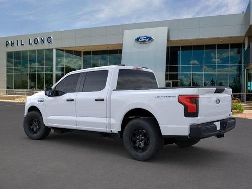 2025 Ford F-150 Lightning Pro