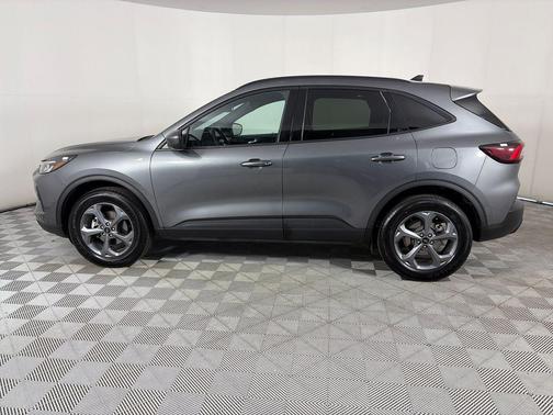Gray Metallic 2025 Ford Escape ST-Line Select