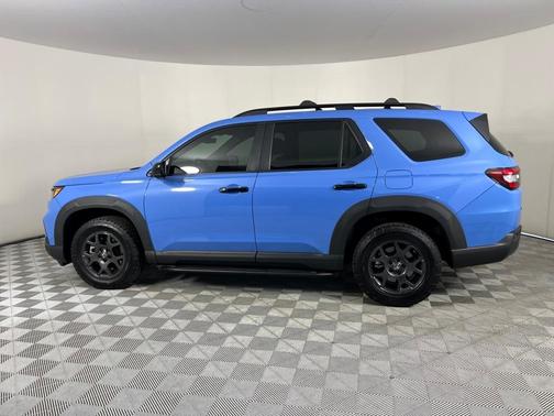 2023 Honda Pilot TrailSport