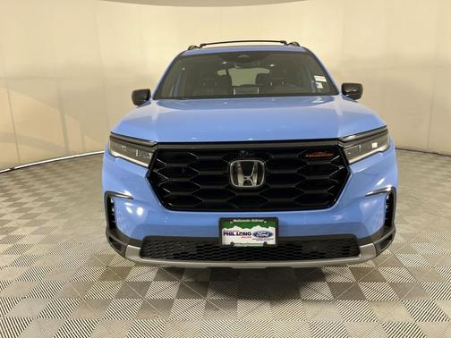 2023 Honda Pilot TrailSport