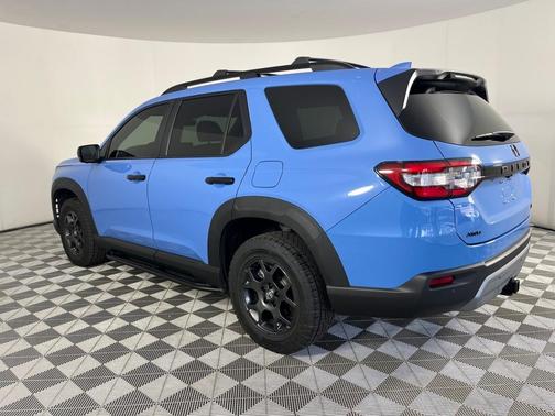2023 Honda Pilot TrailSport