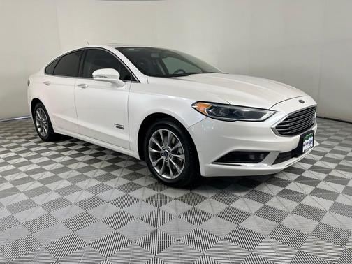 2018 Ford Fusion Energi SE Luxury
