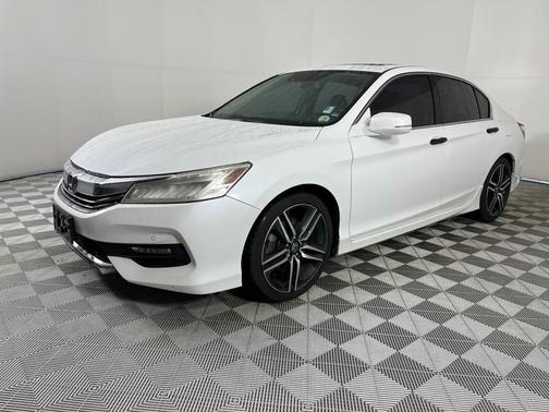 2017 Honda Accord Touring