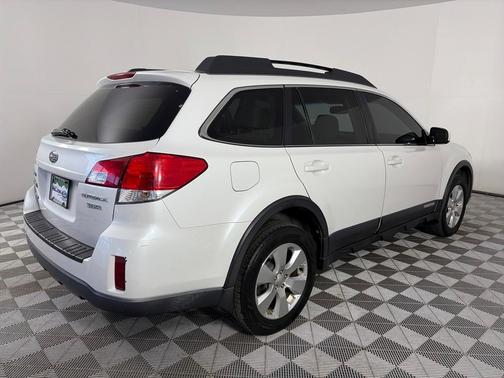 2010 Subaru Outback 3.6R Limited
