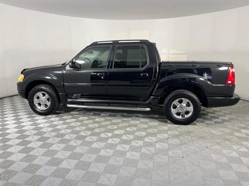 2005 Ford Explorer Sport Trac Adrenalin