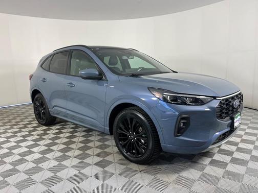 2024 Ford Escape ST-Line Elite