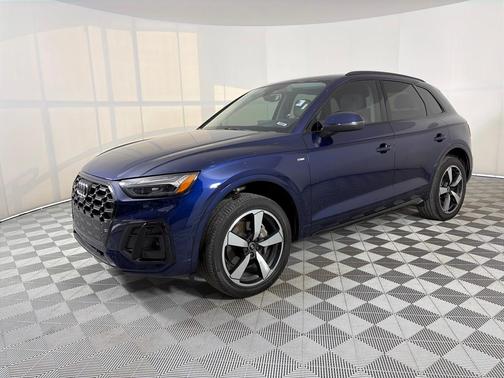 2022 Audi Q5 45 S line Prestige