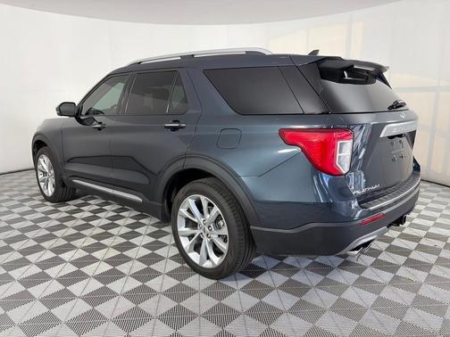 2022 Ford Explorer Platinum