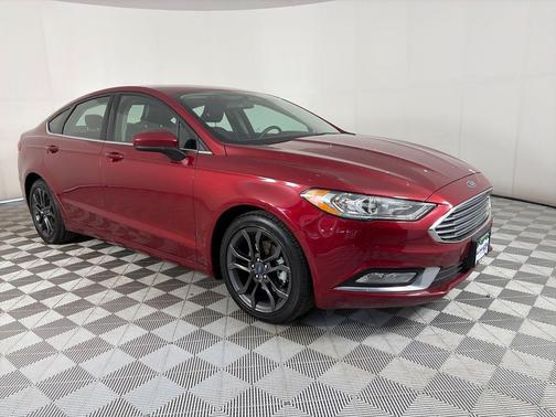 Ruby Red Metallic 2018 Ford Fusion SE