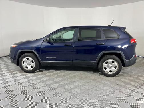 2016 Jeep Cherokee Sport