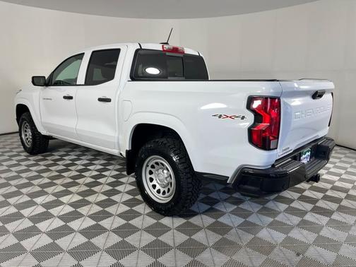 2023 Chevrolet Colorado WT