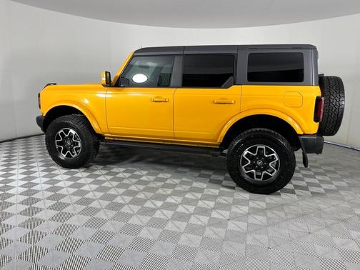 2022 Ford Bronco Outer Banks