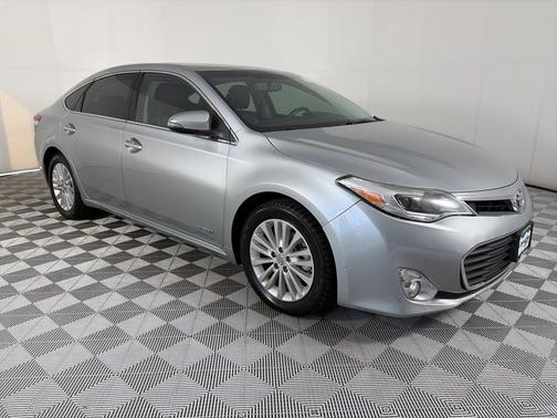 2015 Toyota Avalon Hybrid XLE Touring
