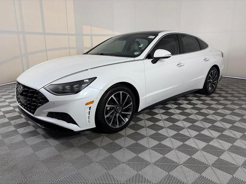 2022 Hyundai SONATA Limited